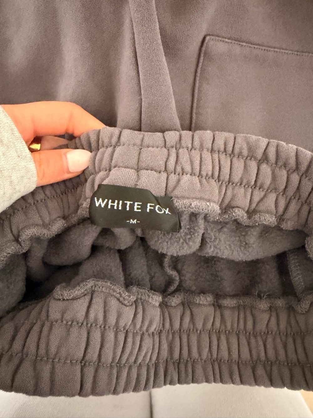 White Fox Boutique Size M Charcoal Gray Shorts with Pink Logo - Picture 3 of 3
